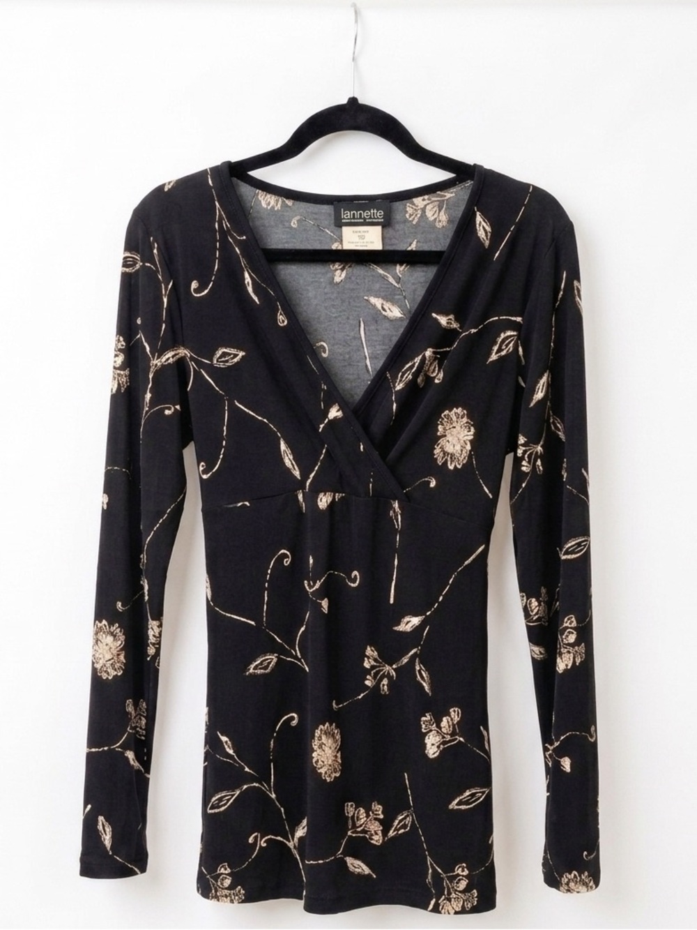 VINTAGE Black Cream Floral Wrap-Style Long Sleeve Top